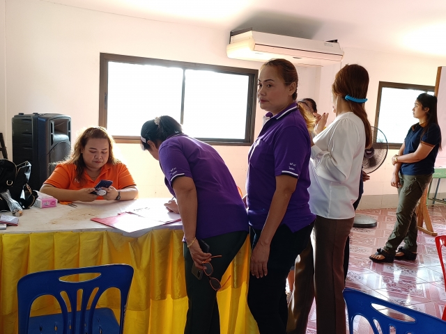 โครงการส่งเสริมอาชีพการจัดทำเหรียญโปรยทาน ประจำปีงบประมาณ พ.ศ. 2566